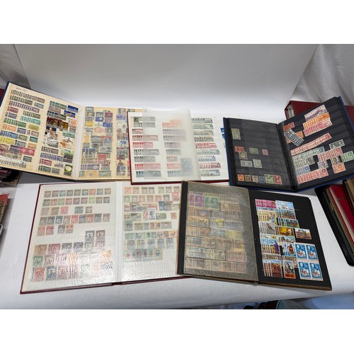 15 - Five albums of stamps from around the world