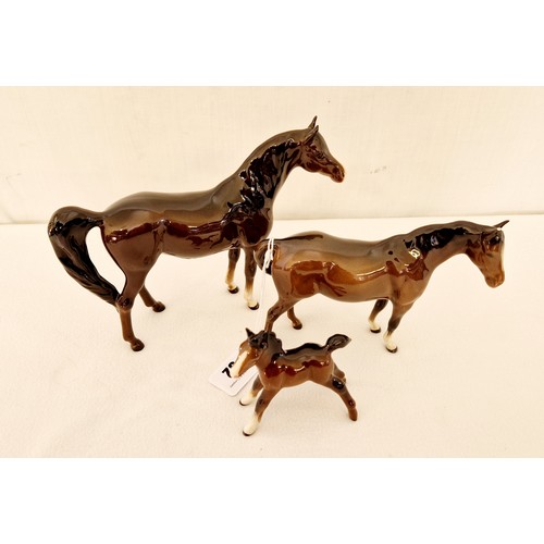 92 - Beswick gloss group of three - stallion, mare and foal