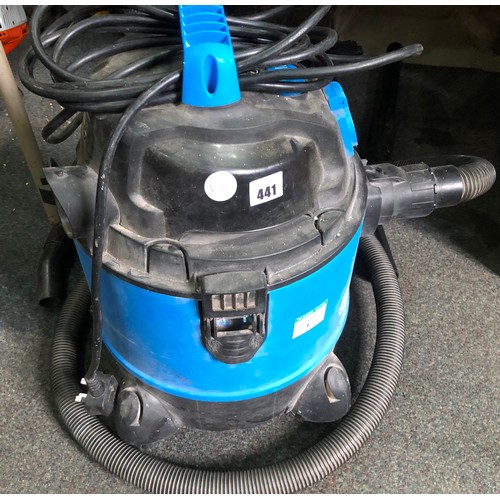 441 - Vacmaster vacuum cleaner