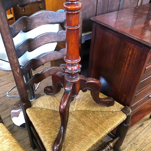 323 - Mahogany occasional table with reproduction turned support