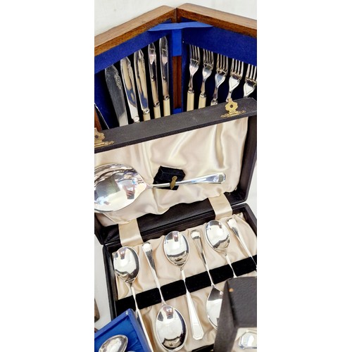 105 - Qty of various boxed and loose EPNS cutlery