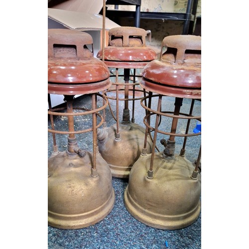 432 - Three vintage Tilley lamps