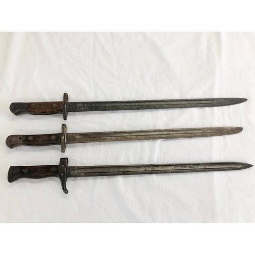 162 - Three various British Army bayonets incl. 1907 Pattern, no scabbards