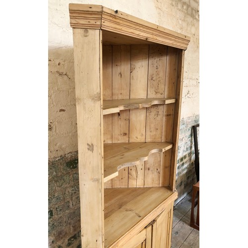 305 - Pine floor standing corner cabinet with open shelves over a cupboard base