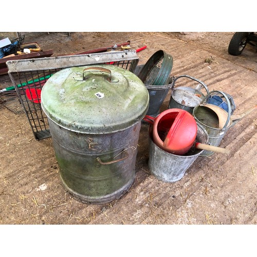 429 - Various galvanised ware incl. watering cans, pails etc