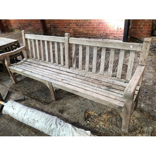 445 - Parkland wooden slatted bench