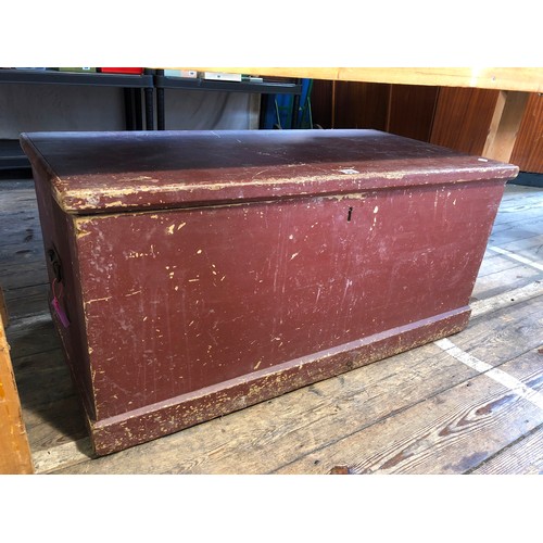 311 - Pine blanket box with internal candle box