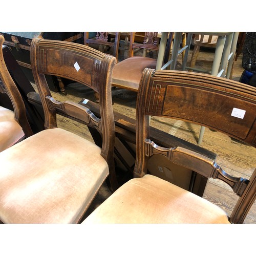 315 - Set of 4 (3+1) 19th century mahogany splat back dining chairs with turned and fluted decoration