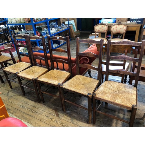 318 - Set of 5 oak framed rush seated ladder back kitchen chairs