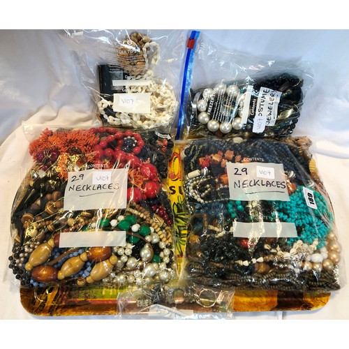 189 - Large qty of costume jewellery, predominantly beaded necklaces, bracelets and rings