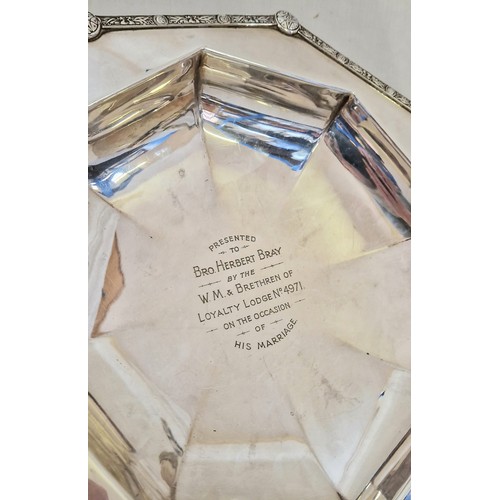 73 - Qty of EPNS tableware comprising Locke & Co Worcester biscuit barrel with acanthus leaf body and pla... 