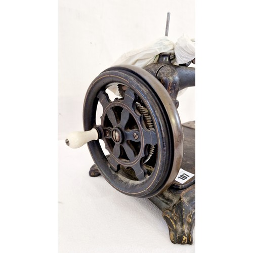 107 - Harris & Co Defiance Lock-Stitch sewing machine with instruction manual