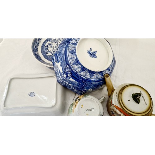 35 - Blue & white and other ceramic wear incl. Royal Cauldon octagonal bowl, Spode etc