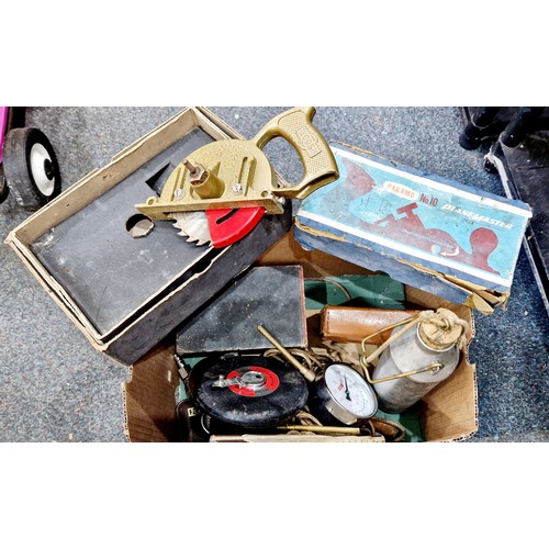 369 - Boxed Paramo No 10 plane, tools etc