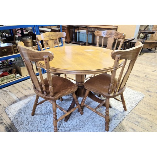 213 - Circular pedestal kitchen table and 4 splat back chairs