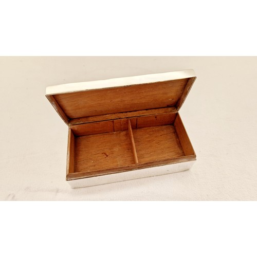 157 - A London 1885 silver cigarette box, with two section cedar lined interior, monogrammed L.L. to the l... 