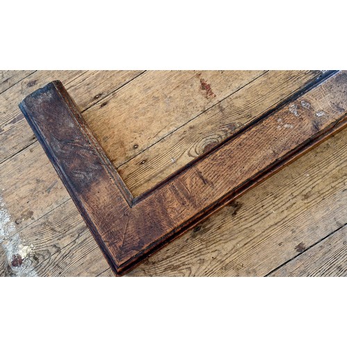 255 - Early 20th century oak fender approx. 97cm internal width