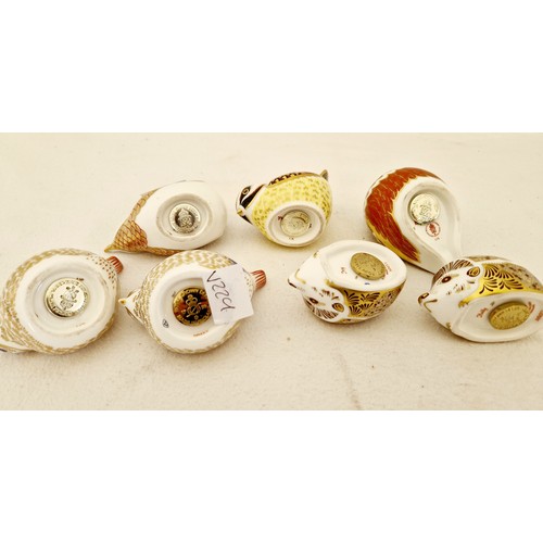 96 - A collection of seven Royal Crown Derby paperweights, Wren (silver stopper clip to beak); pair of Go... 