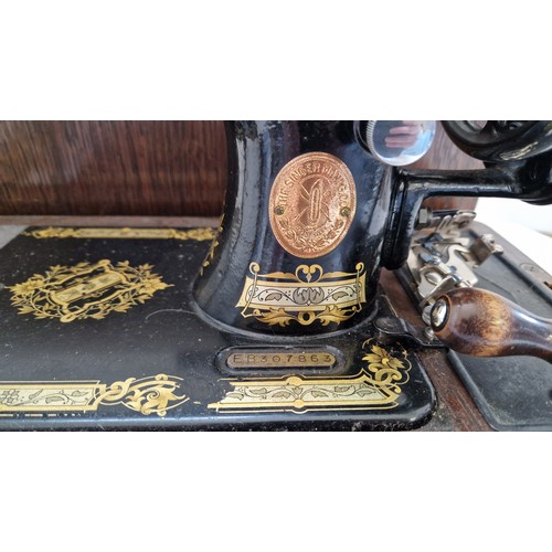 168 - Singer vintage cased sewing machine