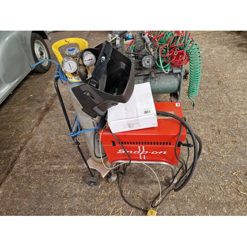 558 - Snap-Mig 130 turbo welder on trolley with accessories