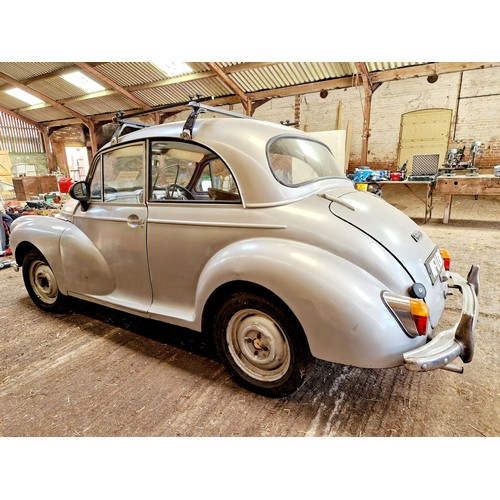 606 - Morris Minor 1000 Reg MFU 131F with spare bonnet, fuel tank and accessories. MOT exempt