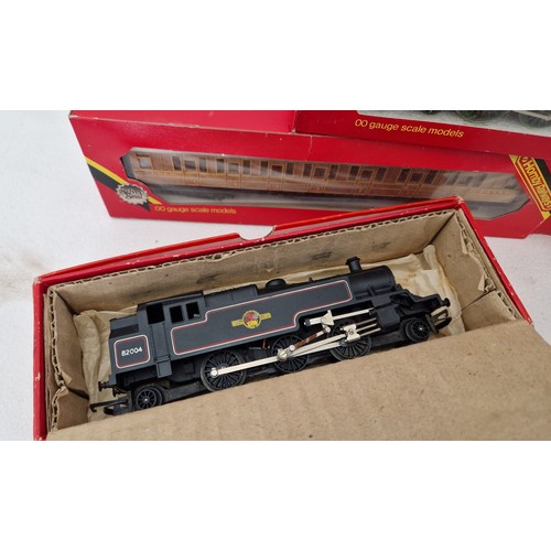 218 - Six items of boxed Tri-ang and Hornby OO gauge model railway incl. Flying Scotsman and tender R855, ... 