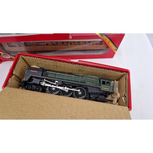 218 - Six items of boxed Tri-ang and Hornby OO gauge model railway incl. Flying Scotsman and tender R855, ... 