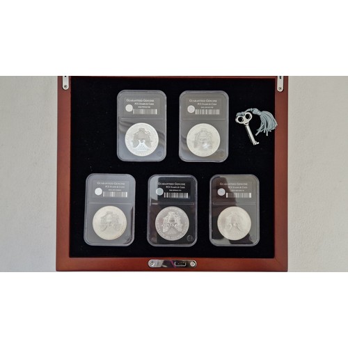 345 - The Complete Set of American Eagle Silver Dollars, five coin 1oz silver coin cased set 2001, 2008, 2... 