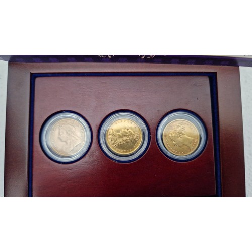 376 - Three Victorian half sovereigns, Portraits of Queen Victoria in Danbury Mint presentation case with ... 