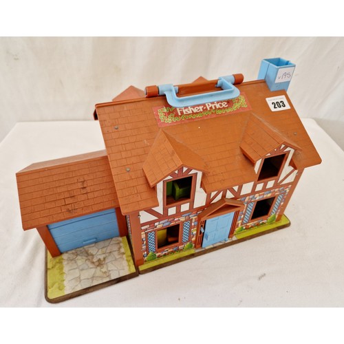 203 - Fisher Price dolls house