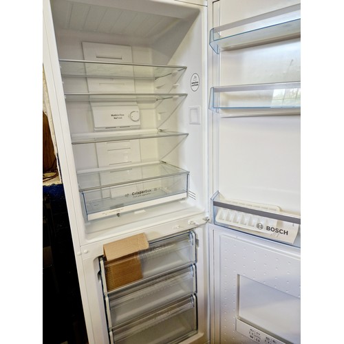 288 - Bosch Excel fridge freezer