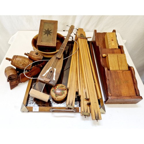 111 - Various treen ware incl. Art Deco tray, letter rack, easel etc