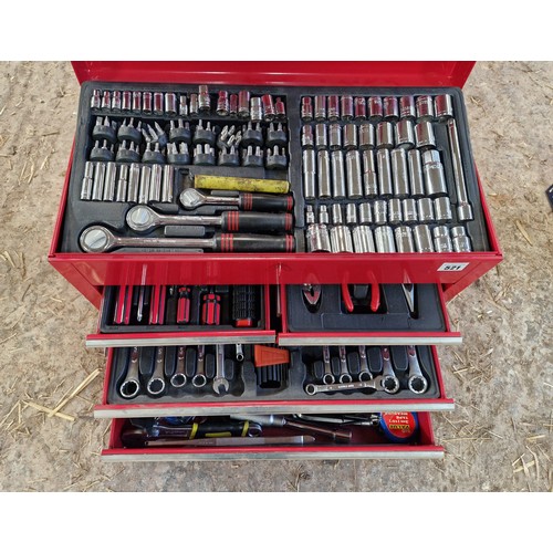 521 - Cased tool and socket set, and workmate