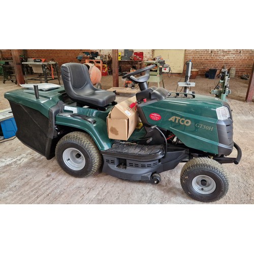 564 - Atco GT30H ride-on lawnmower, purchased new 2019, garage stored