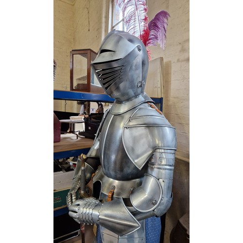 131 - Armadura Siglo XVI suit of armour approx. 175cm tall