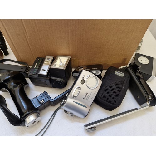 151 - Photographic equipment incl. tripod, flash gun, digital camera, contact proof printer etc