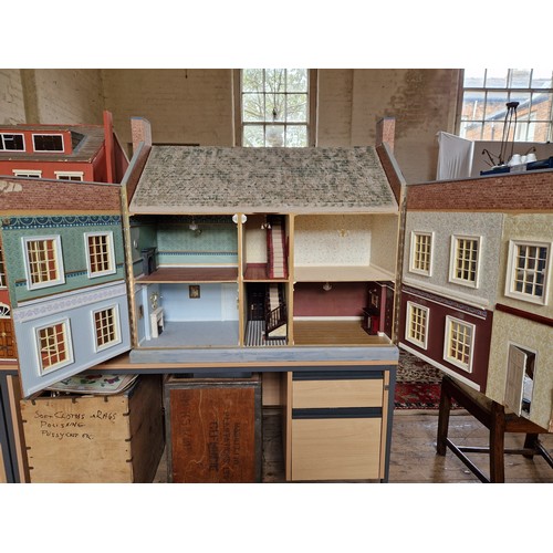 270 - Wooden five bay fronted dolls house and contents