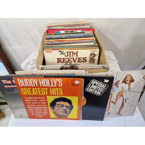 6 - Vinyl, box of mixed 12