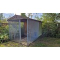 Galvanised and timber felt roof dog run approx. 3.2 m x 2 m (needs re ...