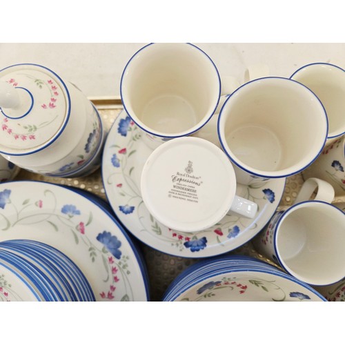 52 - Qty of Royal Doulton Expressions 'Windemere' dinnerware