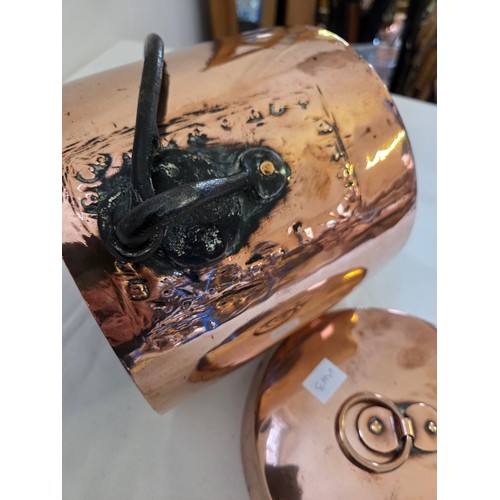 134 - Victorian cylindrical copper lidded stewing pot with cast iron loop handle