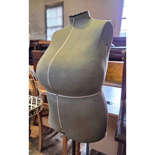 157 - Vintage Singer dressmaker's mannequin on stand