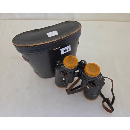 161 - Vintage set of Swift Technar 8x40mm cased binoculars with lens caps