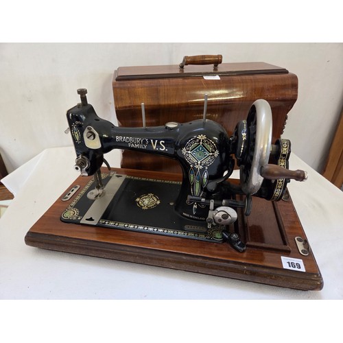 169 - Vintage Bradbury's Family V.S. sewing machine