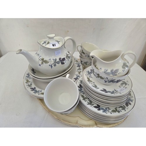 87 - Qty of Royal Doulton Burgundy teaware
