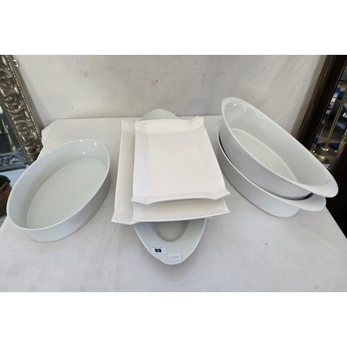90 - Collection of mixed white table and serving ware incl. Thomas Rosenthal