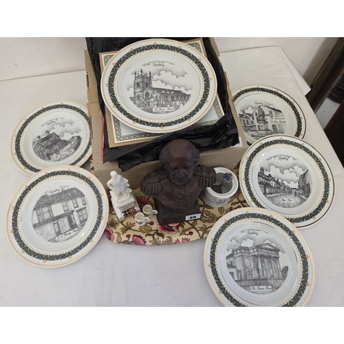 99 - Collection of Spilsby commemorative ware incl. pictorial plates, John Franklin figurines etc