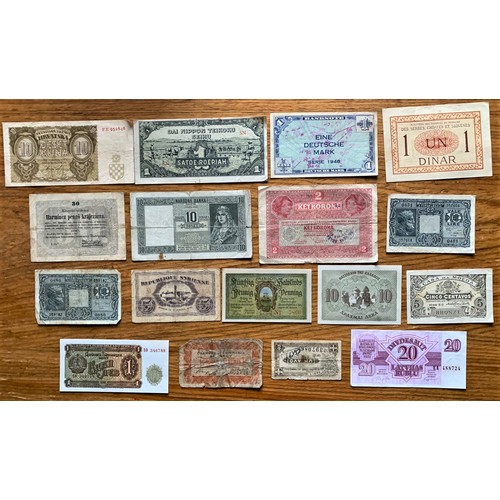 43 - World banknotes, various countries (64).