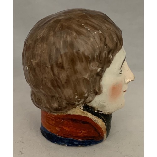 73 - China parasol handle in the form of a gentleman's head,  7 cm high.