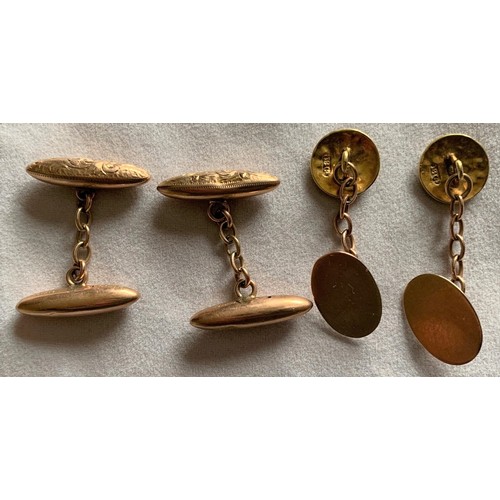 95 - Two pairs gold cufflinks, 9 carat cigar form, weight 6 grams, the other pair 18 carat, weight 8 gram... 